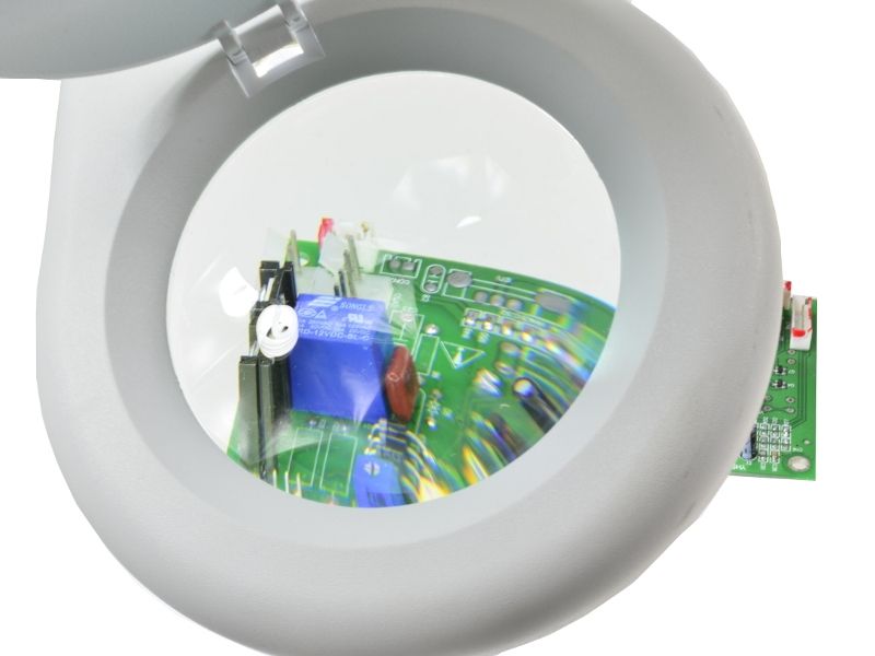 Lampa lupa z podświetleniem LED okrągła ZD-129A LED x5