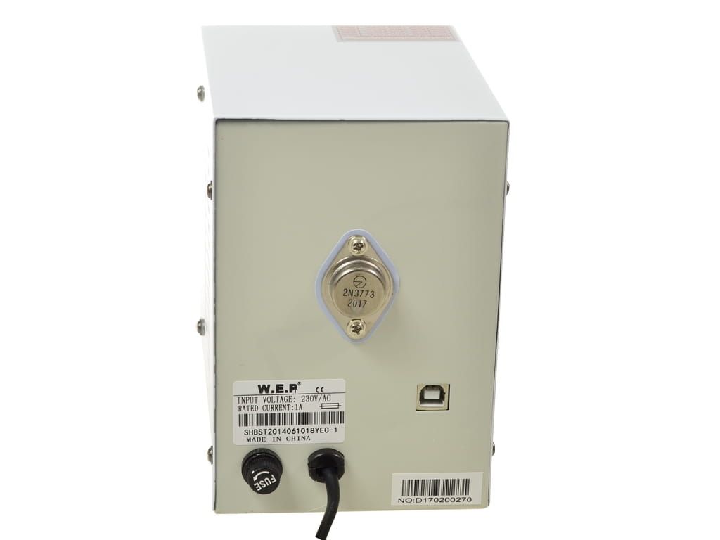 Zasilacz laboratoryjny WEP 1502 USB 15V 2A z wyjściem USB DC5V